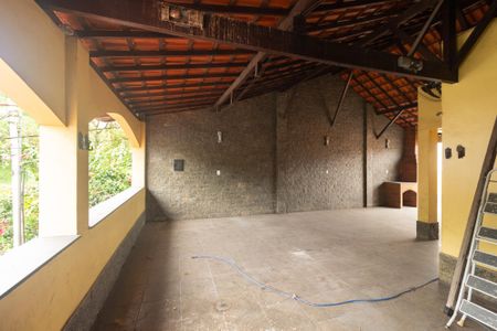 Casa para alugar com 200m², 3 quartos e 2 vagasTerraço