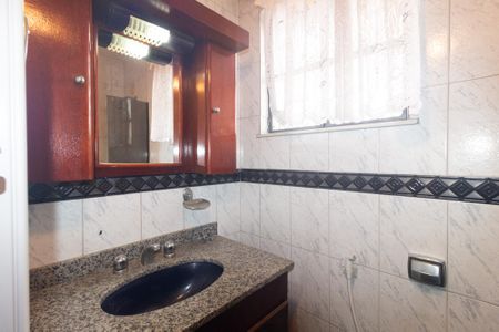 Casa para alugar com 200m², 3 quartos e 2 vagasBanheiro da Suíte