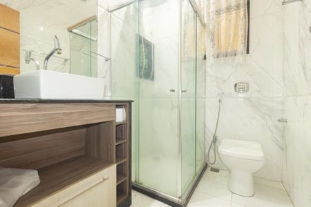 Casa para alugar com 200m², 3 quartos e 2 vagasBanheiro Social 1