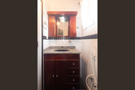 Casa para alugar com 200m², 3 quartos e 2 vagasBanheiro da Suíte