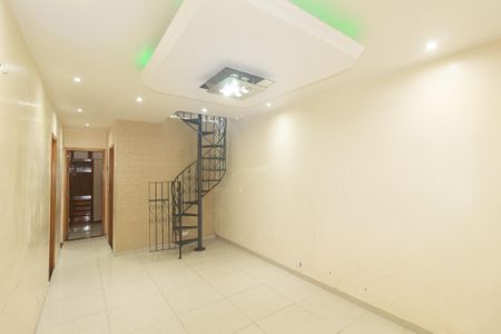 Sala de casa para alugar com 3 quartos, 200m² em Campo Grande, Rio de Janeiro