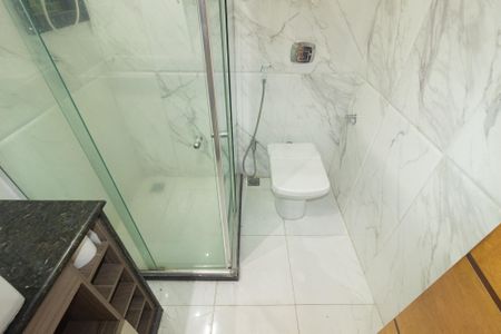 Casa para alugar com 200m², 3 quartos e 2 vagasBanheiro Social 1