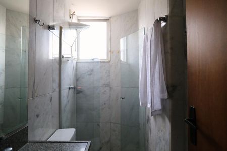 Apartamento à venda com 59m², 2 quartos e 2 vagasBanheiro