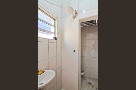 Casa para alugar com 190m², 3 quartos e 2 vagasEdícula - banheiro