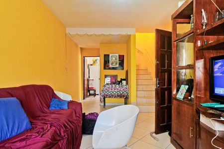 Casa para alugar com 190m², 3 quartos e 2 vagasSala