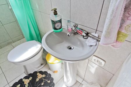 Casa para alugar com 190m², 3 quartos e 2 vagasBanheiro