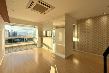 Apartamento para alugar com 2 quartos, 135m² em Barra da Tijuca, Rio de Janeiro