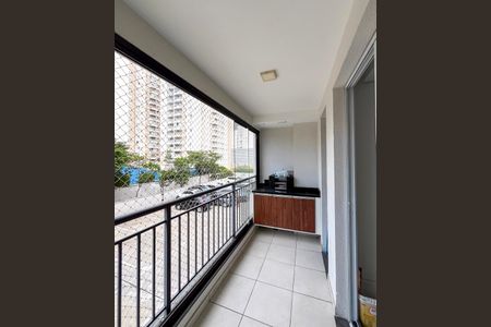 Sacada de apartamento para alugar com 2 quartos, 60m² em Sacoma, São Paulo