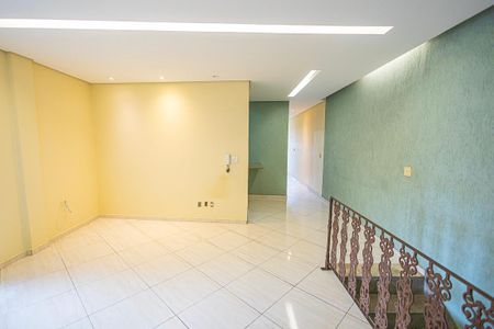 sala de casa para alugar com 2 quartos, 70m² em Urca, Belo Horizonte