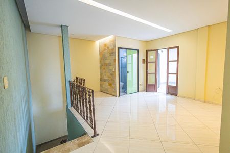 sala de casa para alugar com 2 quartos, 70m² em Urca, Belo Horizonte