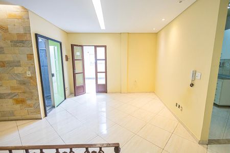 sala de casa para alugar com 2 quartos, 70m² em Urca, Belo Horizonte
