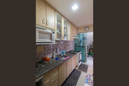 Casa de condomínio para alugar com 74m², 2 quartos e 1 vagaCozinha