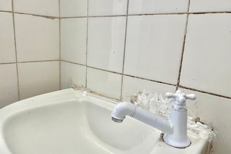 Casa para alugar com 20m², 1 quarto e sem vaga Casa para alugar com 20m², 1 quarto e sem vagaBanheiro