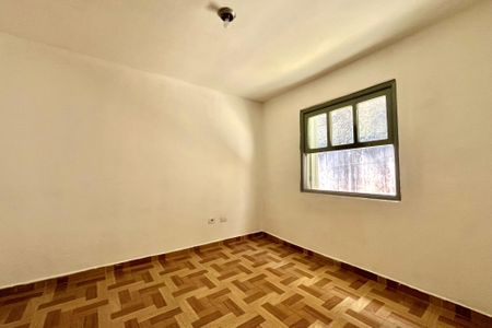 Quarto de casa para alugar com 1 quarto, 20m² em Vila Guarani (zona Sul), São Paulo