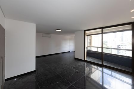 Apartamento para alugar com 142m², 3 quartos e 3 vagas Apartamento para alugar com 142m², 3 quartos e 3 vagasSala