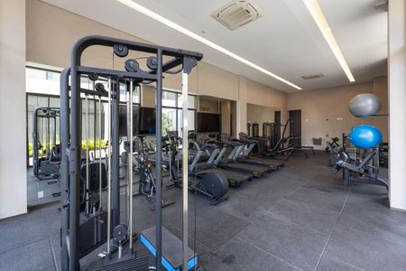 Apartamento para alugar com 142m², 3 quartos e 3 vagas Apartamento para alugar com 142m², 3 quartos e 3 vagasÁrea comum - Academia