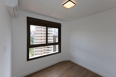 Apartamento para alugar com 142m², 3 quartos e 3 vagas Apartamento para alugar com 142m², 3 quartos e 3 vagasSuíte 3