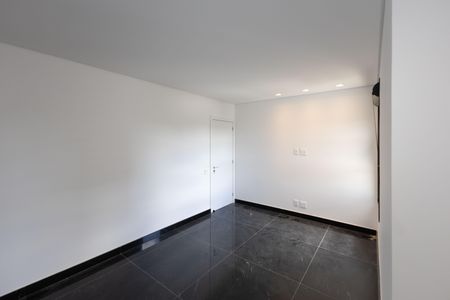Apartamento para alugar com 142m², 3 quartos e 3 vagas Apartamento para alugar com 142m², 3 quartos e 3 vagasSala
