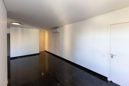 Apartamento para alugar com 142m², 3 quartos e 3 vagas Apartamento para alugar com 142m², 3 quartos e 3 vagasSala 2