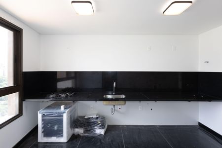 Apartamento para alugar com 142m², 3 quartos e 3 vagas Apartamento para alugar com 142m², 3 quartos e 3 vagasCozinha