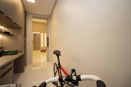 Casa de condomínio para alugar com 320m², 5 quartos e 4 vagas Casa de condomínio para alugar com 320m², 5 quartos e 4 vagasEscritório