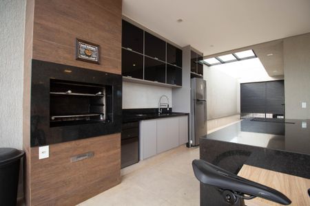 Casa de condomínio para alugar com 320m², 5 quartos e 4 vagas Casa de condomínio para alugar com 320m², 5 quartos e 4 vagasChurrasqueira