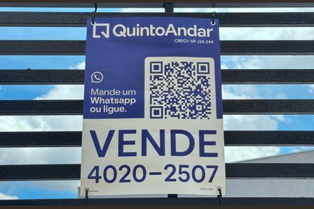 Casa de condomínio à venda com 68m², 2 quartos e 1 vagaPlaca 