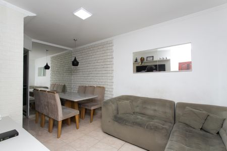 Sala de casa de condomínio à venda com 2 quartos, 68m² em Parada Xv de Novembro, São Paulo