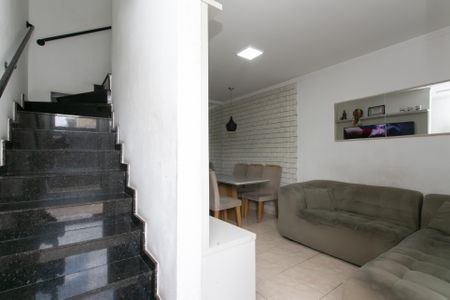 Casa de condomínio à venda com 68m², 2 quartos e 1 vagaSala 