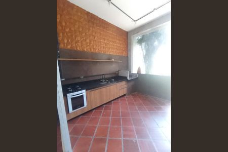 Foto 05 de casa à venda com 2 quartos, 187m² em Vila Nair, São Paulo