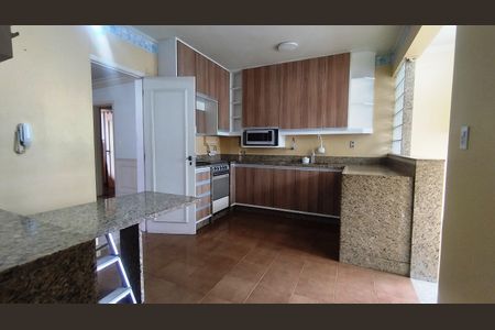 Apartamento à venda com 152m², 3 quartos e 1 vagaCozinha