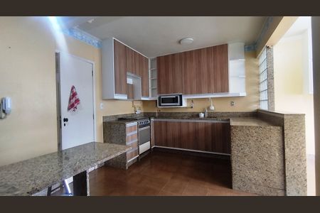 Apartamento à venda com 152m², 3 quartos e 1 vagaCozinha