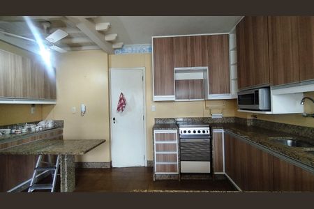 Apartamento à venda com 152m², 3 quartos e 1 vagaCozinha