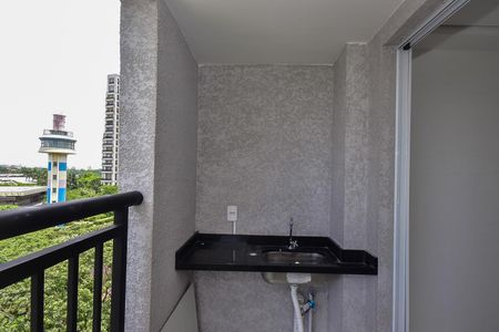 Varanda de apartamento para alugar com 2 quartos, 40m² em Cidade Jardim, São Paulo