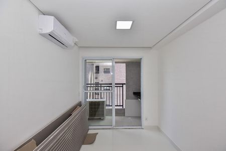 Sala de apartamento para alugar com 2 quartos, 40m² em Cidade Jardim, São Paulo