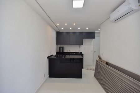 Sala de apartamento para alugar com 2 quartos, 40m² em Cidade Jardim, São Paulo