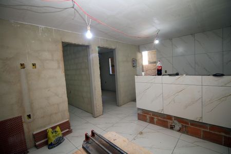 Sala de casa para alugar com 2 quartos, 48m² em Olaria, Rio de Janeiro
