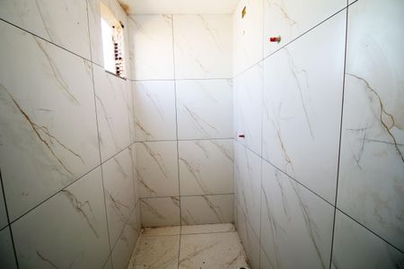 Casa para alugar com 48m², 2 quartos e sem vagaBanheiro