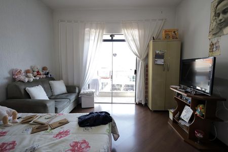 Casa à venda com 200m², 4 quartos e 4 vagasQuarto Suíte