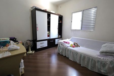 Casa à venda com 200m², 4 quartos e 4 vagasQuarto 1
