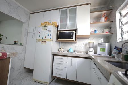 Casa à venda com 200m², 4 quartos e 4 vagasCozinha