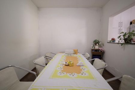 Casa à venda com 200m², 4 quartos e 4 vagasSala de Jantar