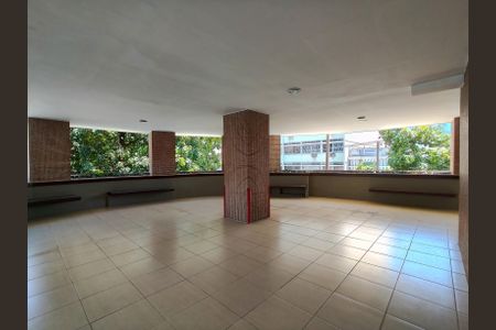 Apartamento para alugar com 168m², 4 quartos e 2 vagasÁrea comum - Playground