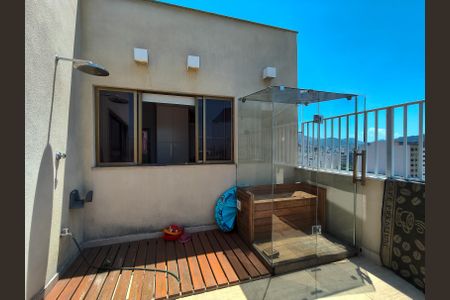 Apartamento para alugar com 168m², 4 quartos e 2 vagasTerraço