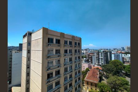 Apartamento para alugar com 168m², 4 quartos e 2 vagasVista