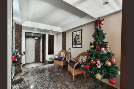 Apartamento para alugar com 168m², 4 quartos e 2 vagasFachada e portaria