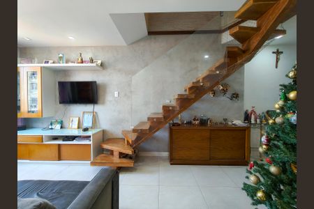 Apartamento para alugar com 168m², 4 quartos e 2 vagasSala