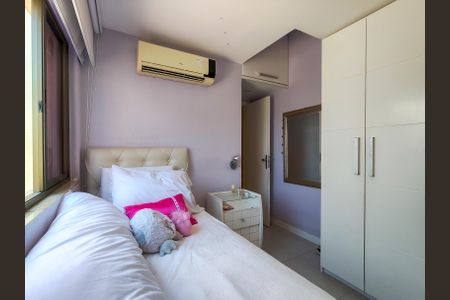 Apartamento para alugar com 168m², 4 quartos e 2 vagasQuarto 2