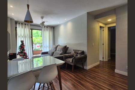 Sala  de apartamento para alugar com 2 quartos, 87m² em Recreio dos Bandeirantes, Rio de Janeiro