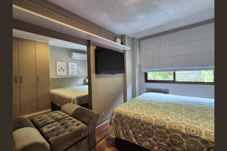 Suíte  de apartamento para alugar com 2 quartos, 87m² em Recreio dos Bandeirantes, Rio de Janeiro